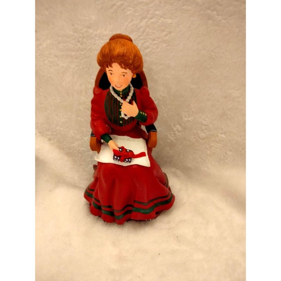 Dept 50 Mrs Bell Christmas figurine - Picture 1 of 5